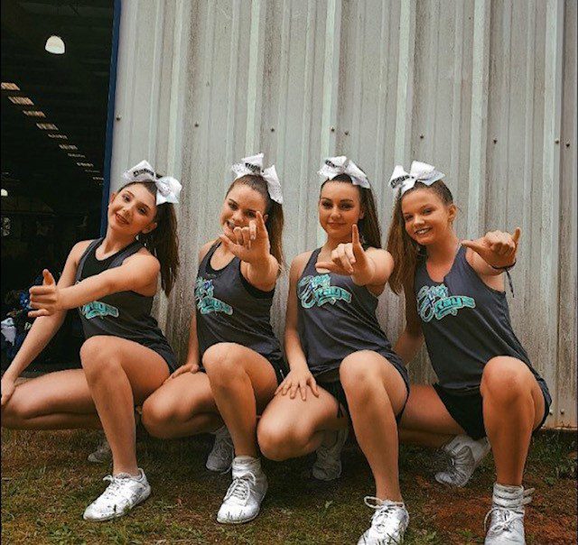 4 Ray girls